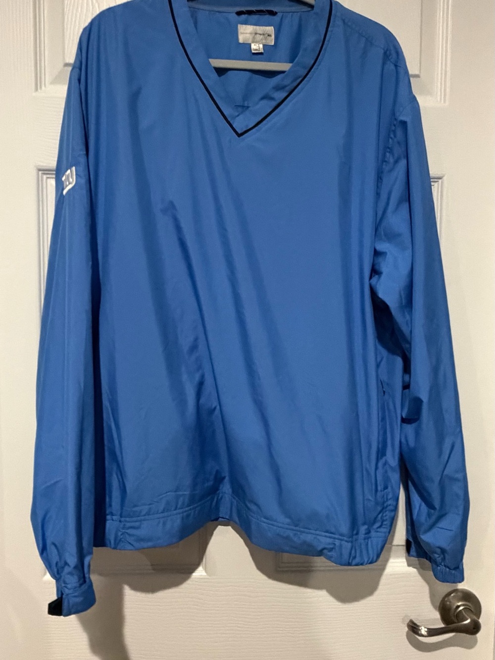Cutter & Buck Men’s Light Blue Windbreaker Jacket NY logo